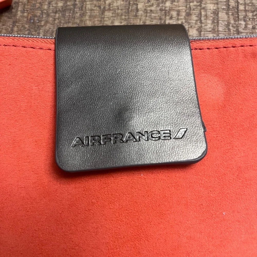 Air France stylish compact